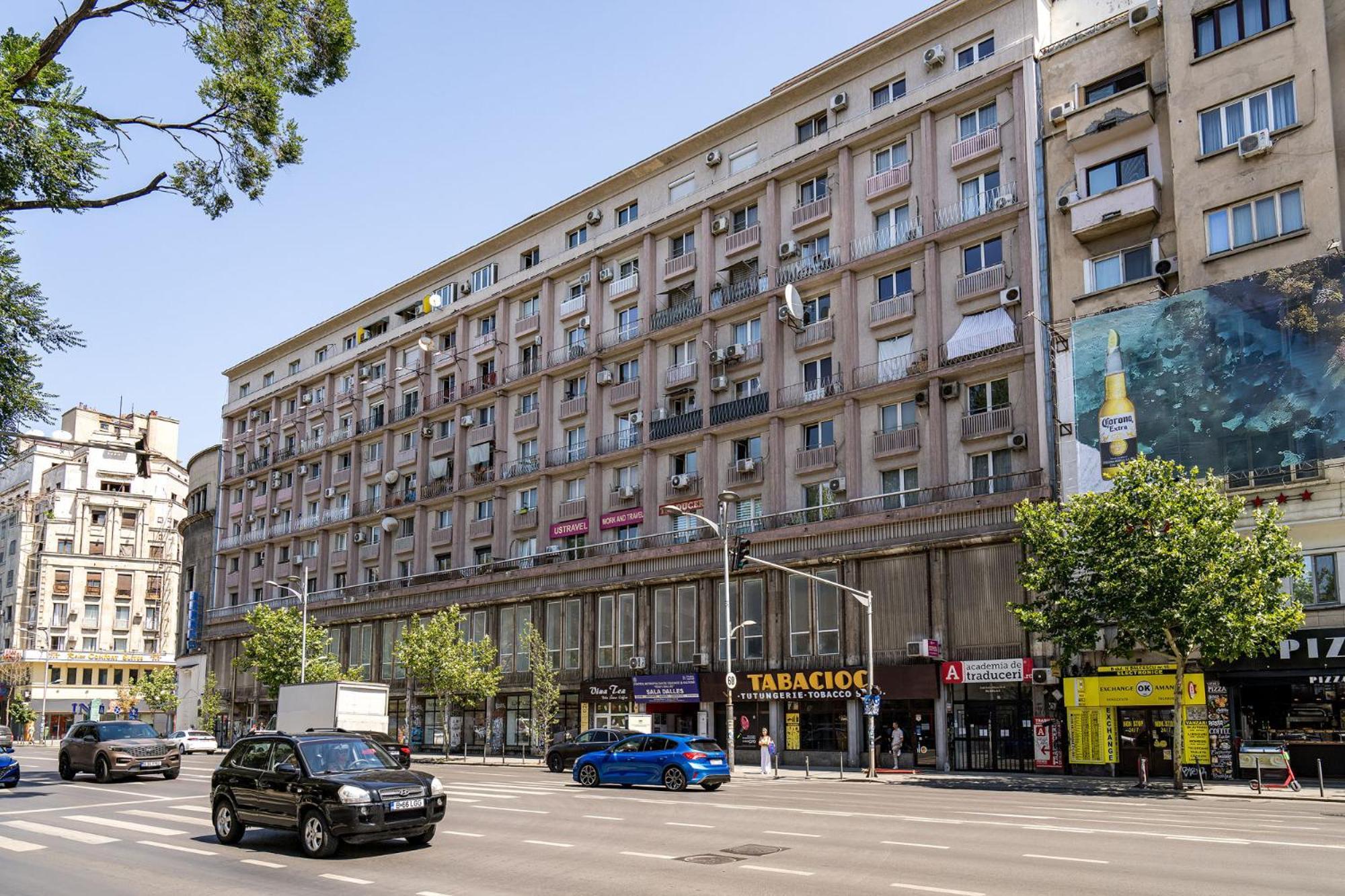 Romana Vibe Elegance In The Heart Of The City Bucureşti Ngoại thất bức ảnh