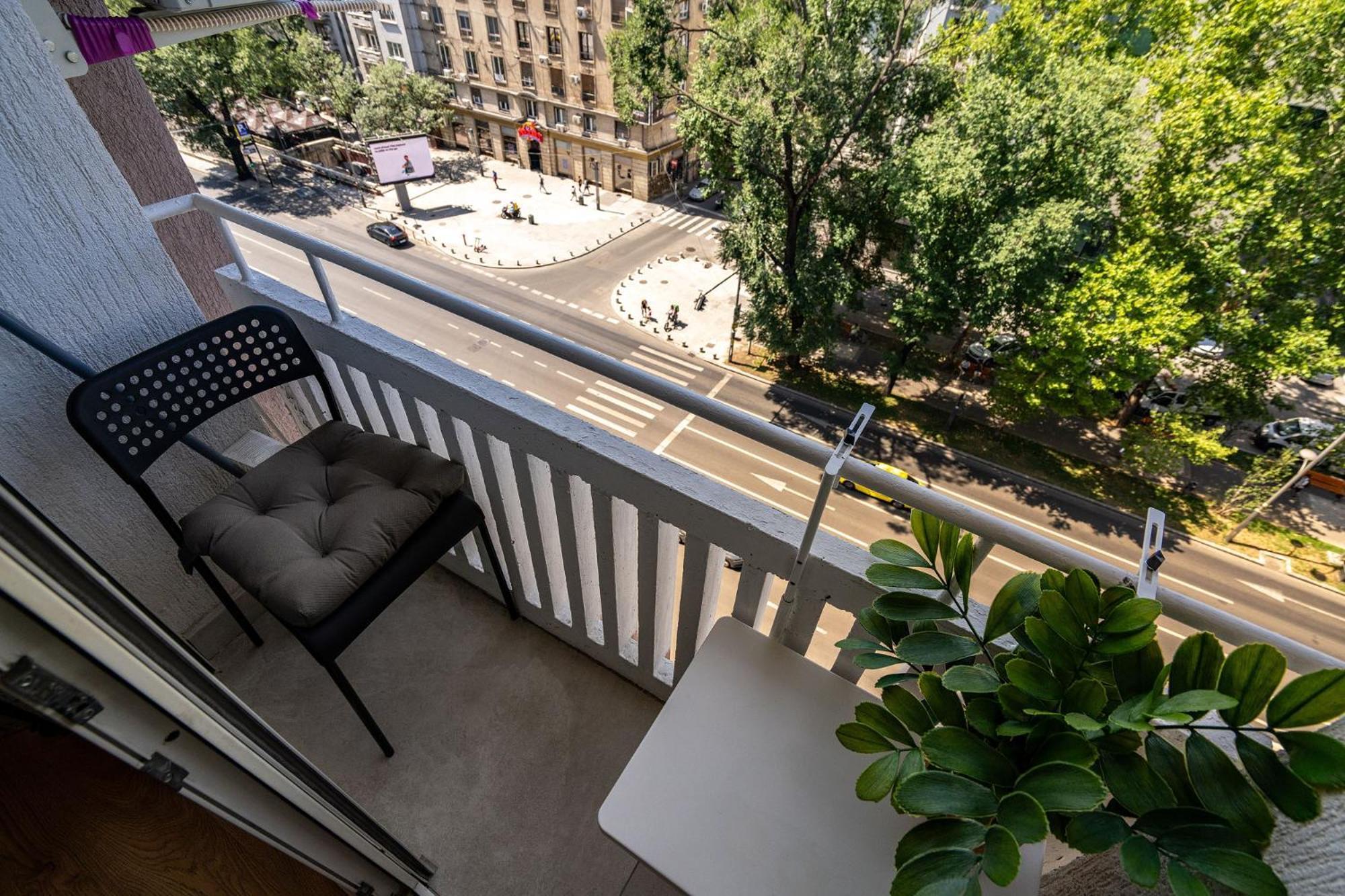 Romana Vibe Elegance In The Heart Of The City Bucureşti Ngoại thất bức ảnh